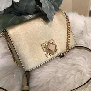 Firm ✨Michael Kors Luna small clutch xbody